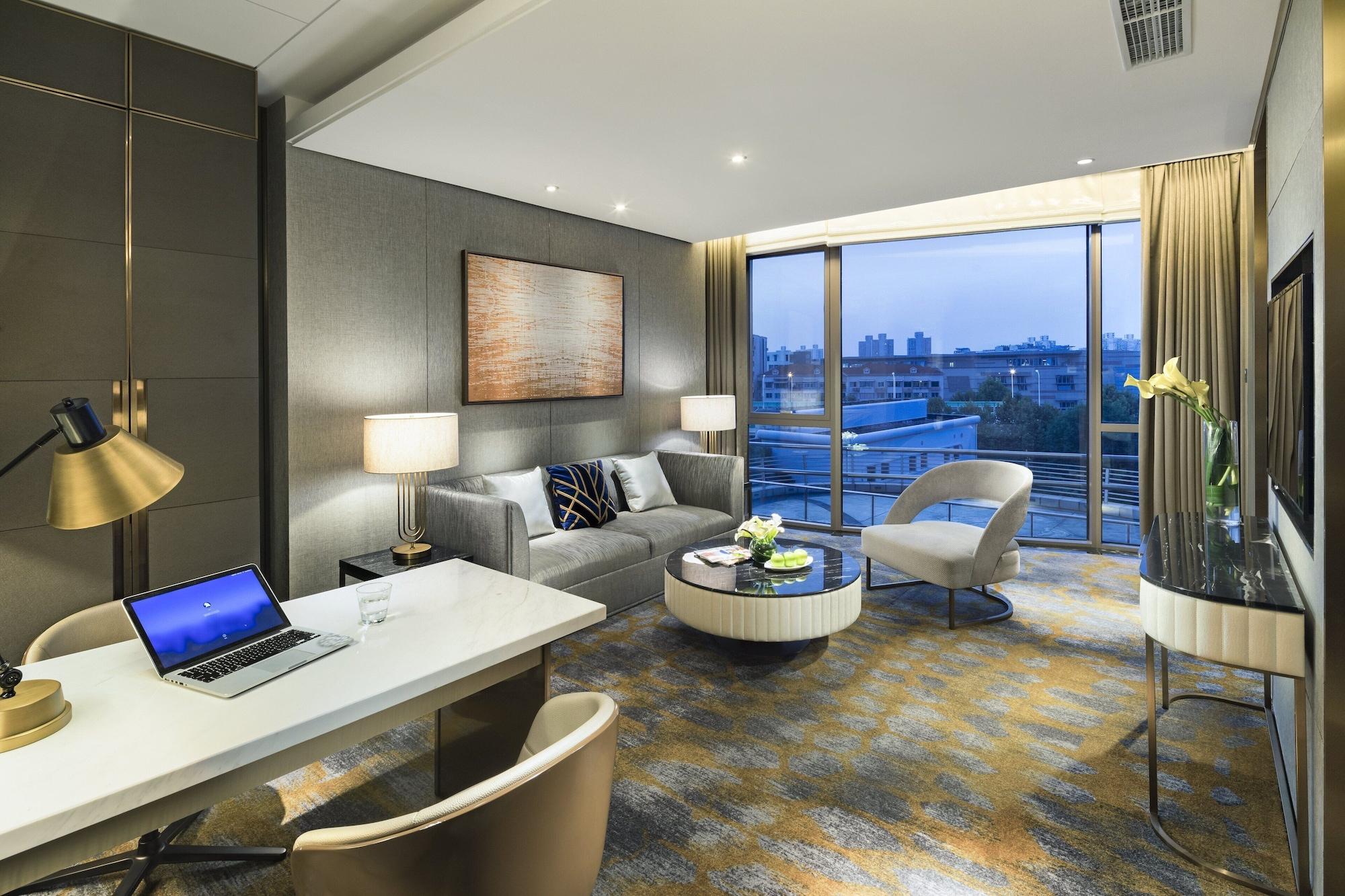 Grand Millennium Hongqiao 5* Shanghai
