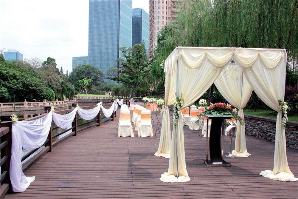 Hotel Grand Millennium Hongqiao 5*