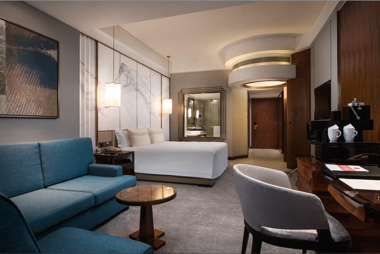 Hotel Grand Millennium Hongqiao 5*