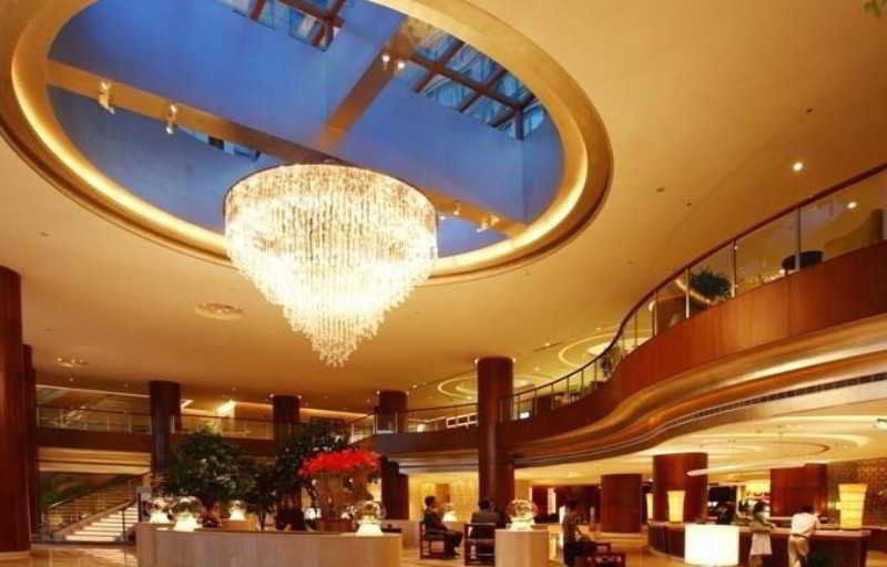Hotel Grand Millennium Hongqiao 5*